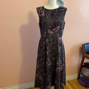 Midi dress with purple flowers